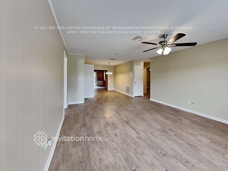 Building Photo - 7423 Antietam Ct E