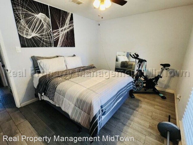 Building Photo - 3 br, 2 bath House - 703 Matthews Ct.