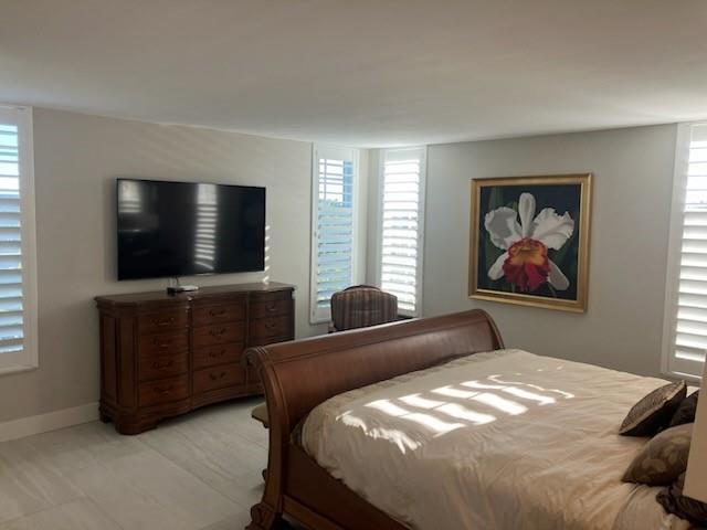 Building Photo - 3051 N Course Dr