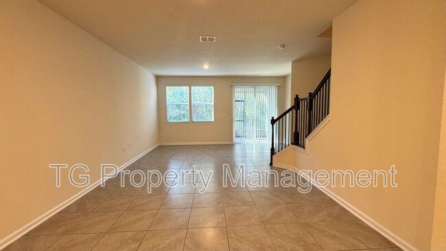 Building Photo - 124 Pasadena Dr