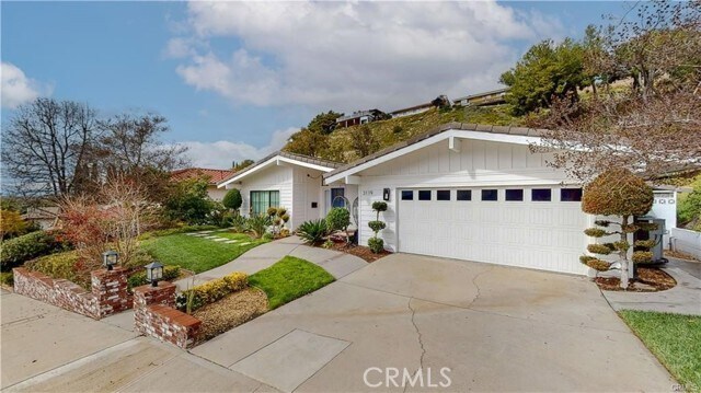 Building Photo - 3119 Mesa Verde Dr