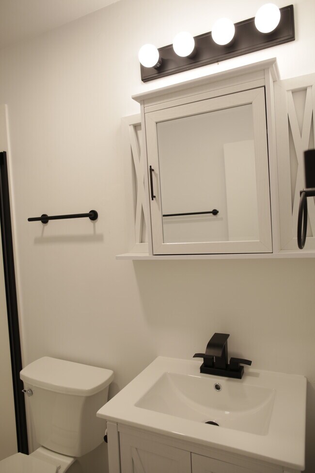 Building Photo - 12300 Rock Canyon Dr