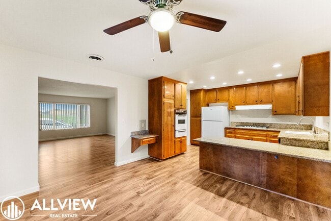 Building Photo - 16651 Tunstall Ln