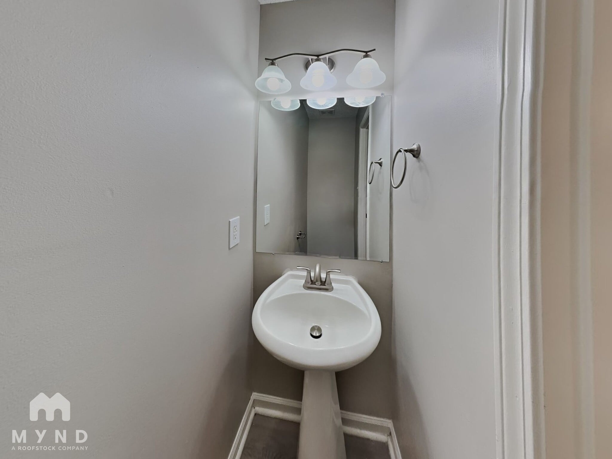 Building Photo - 6325 McIntyre Ridge Dr