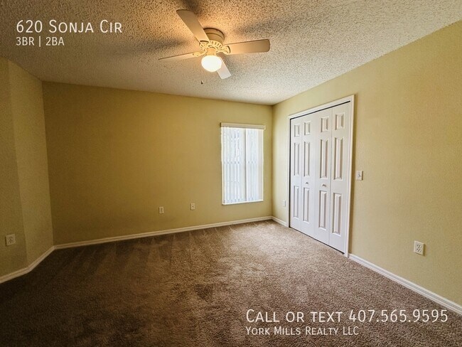 Building Photo - 620 Sonja Cir