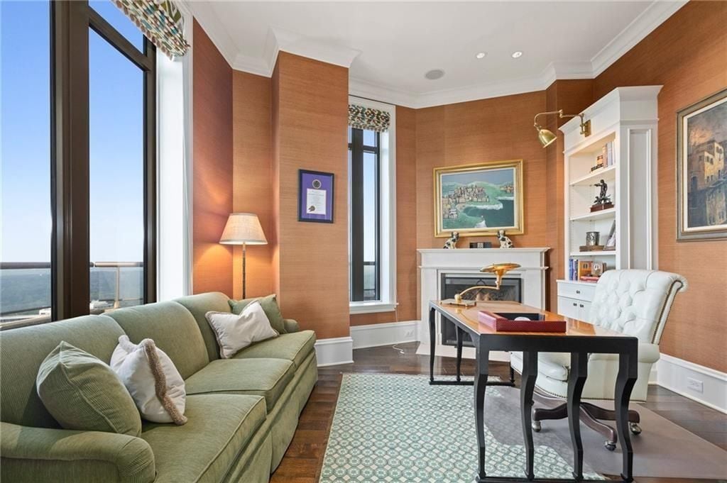 Building Photo - 3376 Peachtree Rd