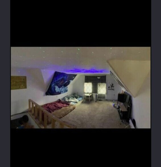 Building Photo - 59 Leroy St