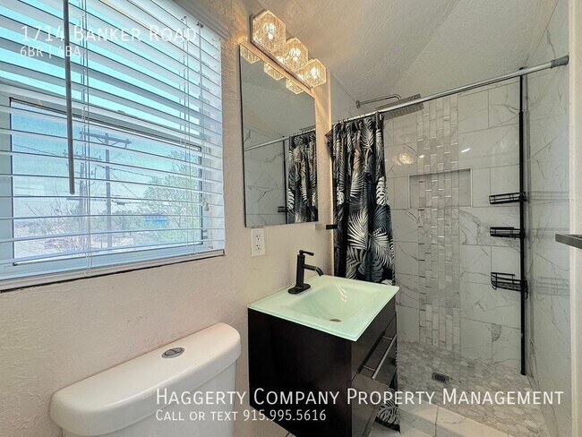 Building Photo - 1714 Banker Rd