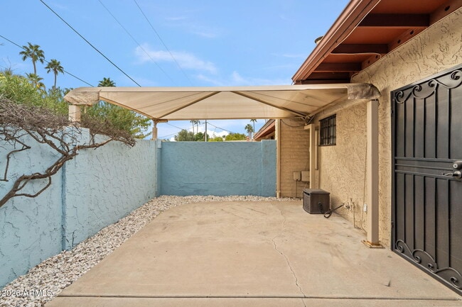Building Photo - 7840 N 7th St