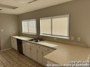 Building Photo - 8030 Chestnut Barr Dr