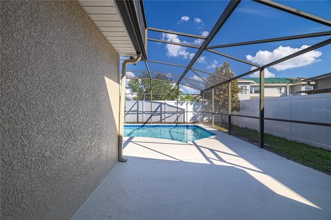 Building Photo - 13237 Greenpointe Dr