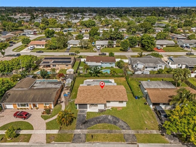 Building Photo - 6447 NW 22nd St