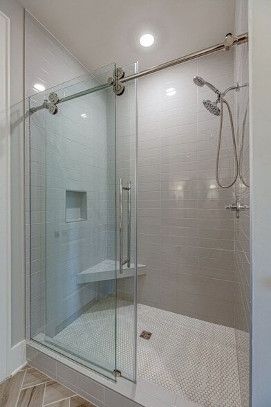 Building Photo - 7542 Delancey Dr