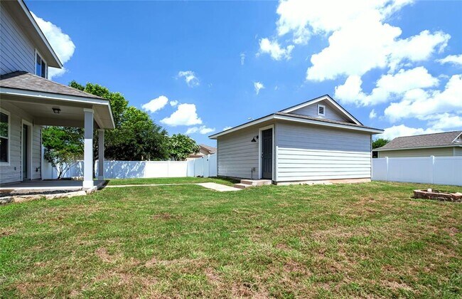 Building Photo - 1400 Portchester Castle Path