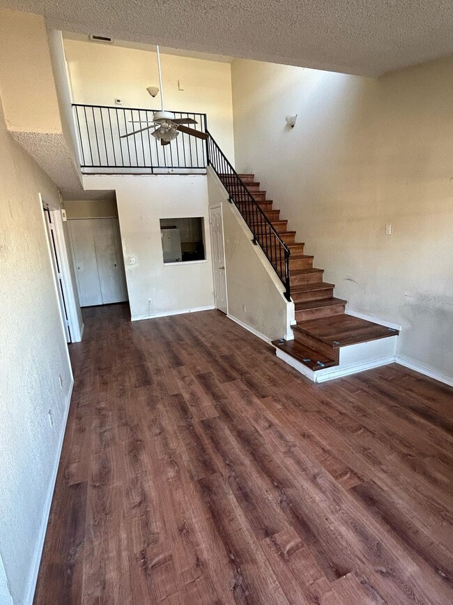 Building Photo - 8625 E Belleview Pl