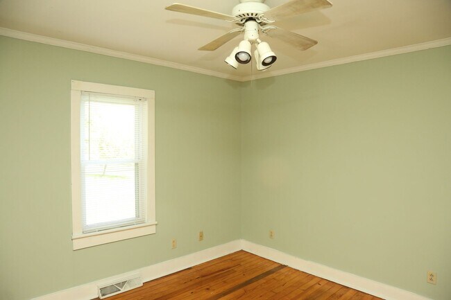 Building Photo - 124 Buck Mountain Rd