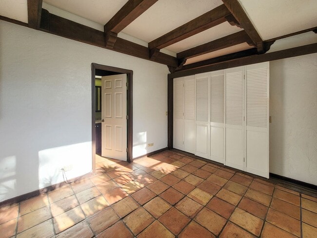 Building Photo - Ground Floor Unit at The Pleasanton! - 2BR...