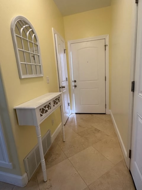 Building Photo - 587 Wyngate Pointe Ln