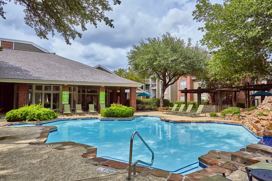 South Pointe 12660 Jupiter Rd Dallas TX 75238 Apartment Finder