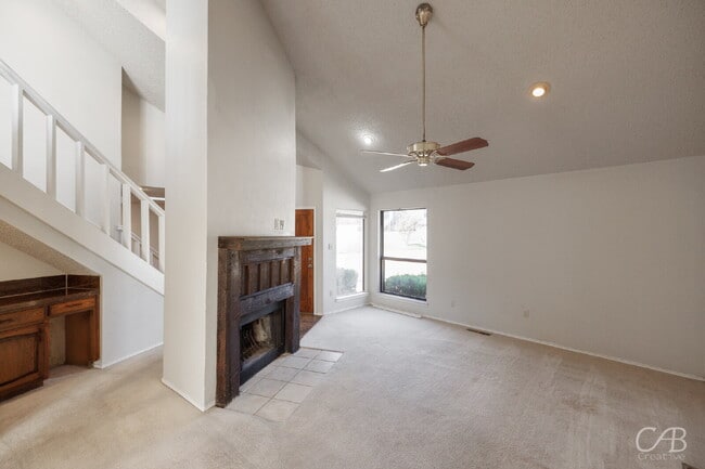 Building Photo - For Lease