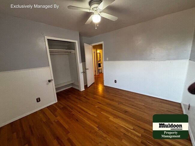 Building Photo - Available now! Beautiful 4 bedroom home with garage! Near downtown.