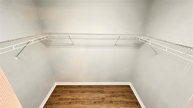 Building Photo - 116 S Normandale Ave