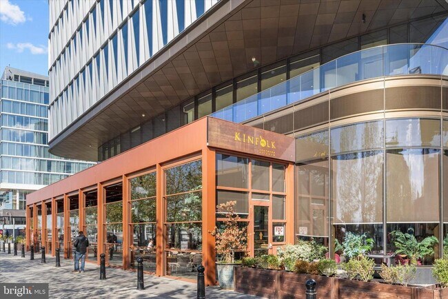 Building Photo - 1378 4th St SW