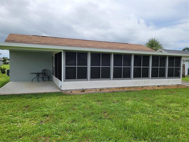 Building Photo - 13288 Fowler Ave