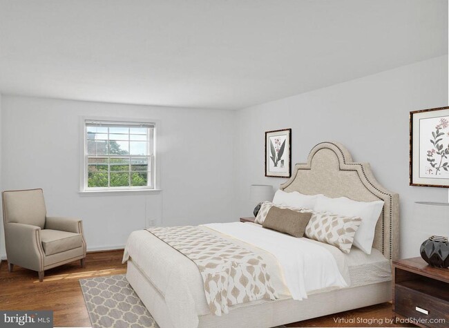 Building Photo - 1549 Bruton Ct