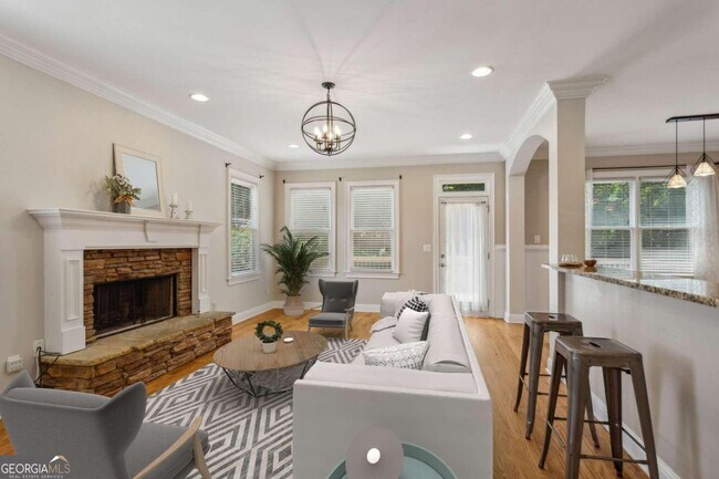 Building Photo - 1316 Egan Way