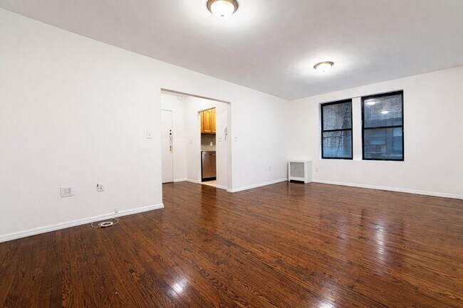 Floorplan - 44 Bennett Avenue