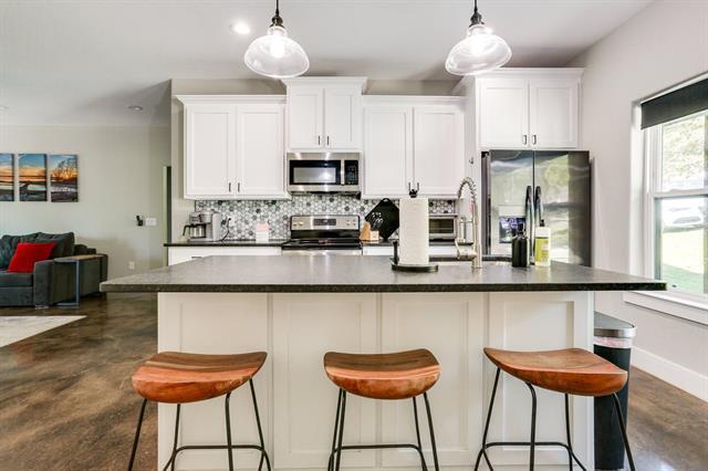 Building Photo - 265 Bentwood Dr