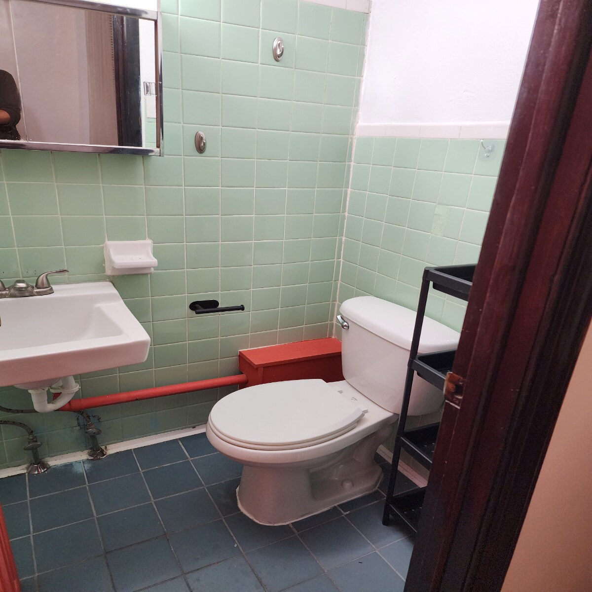 Building Photo - 1025 Christian St