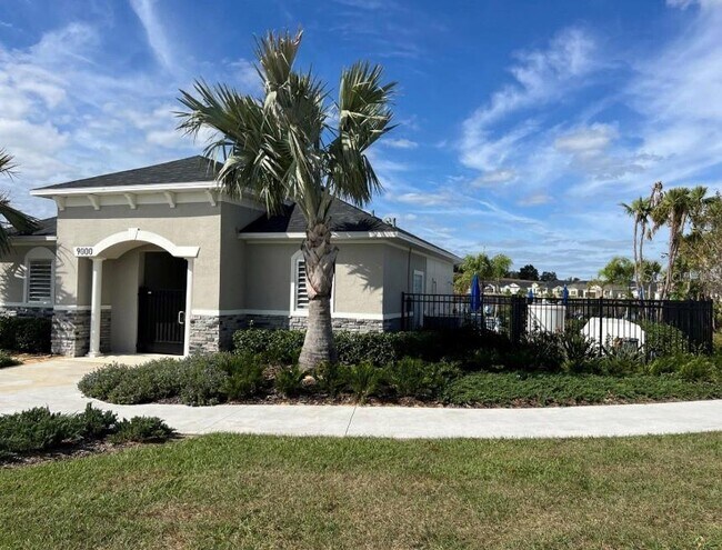 Building Photo - 9112 Westside Hls Dr