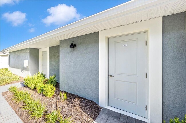 Building Photo - 17500 Opal Sand Dr