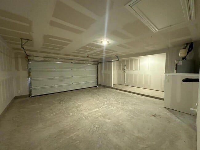 Building Photo - 346 Carmello