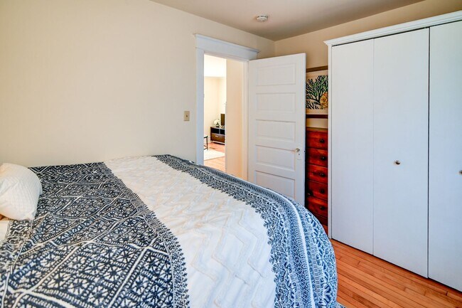 Building Photo - 2636 Stevens St