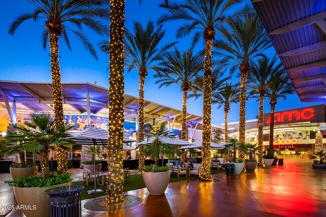 Building Photo - 5450 E Deer Valley Dr