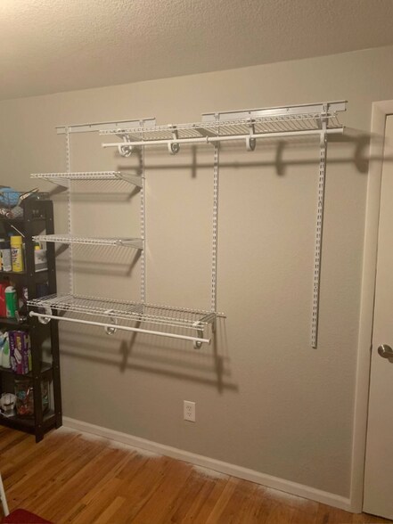 Building Photo - 6798 Eaton St