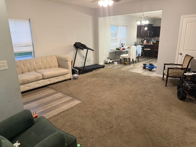 Building Photo - 414 Rick Mccormick Dr