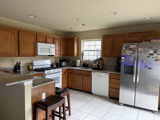 Building Photo - 283 Fountayne Ln