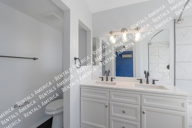 Building Photo - 8071 N Hobby Horse Ct