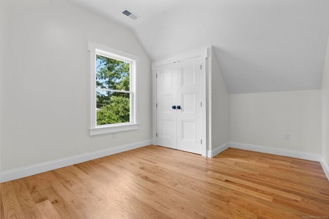 Building Photo - 48A E Pembroke Rd