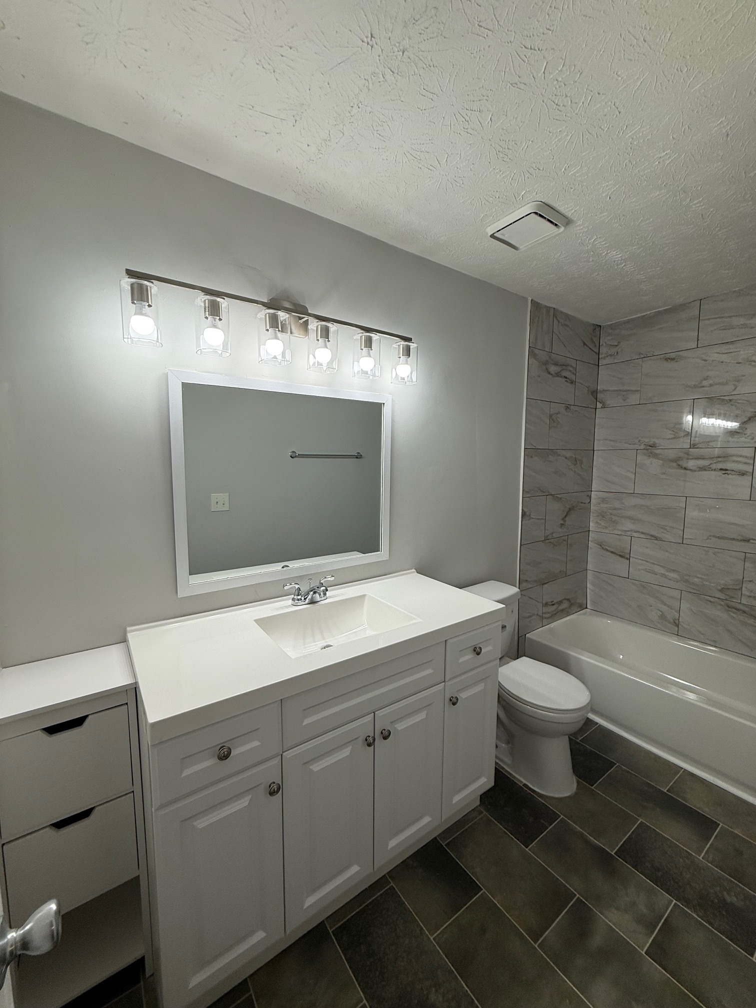 Building Photo - 4363 Redgate Rd