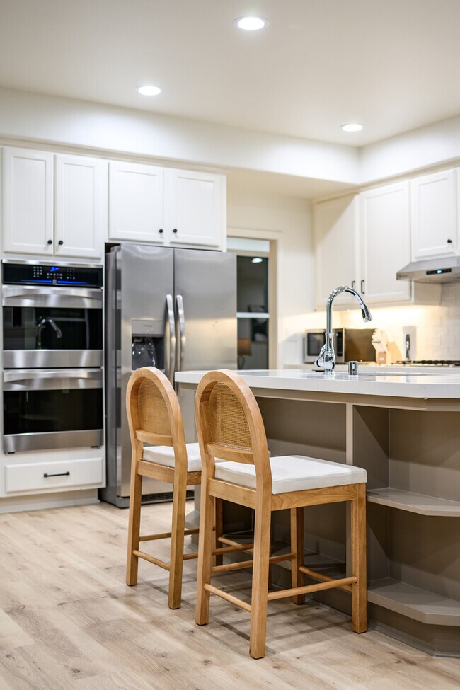 Building Photo - Gated Newport Coast 4BR w/ Pool Access