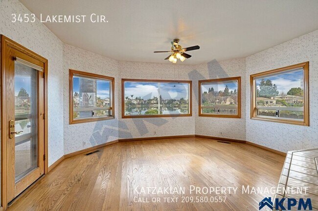 Building Photo - 3453 Lakemist Cir