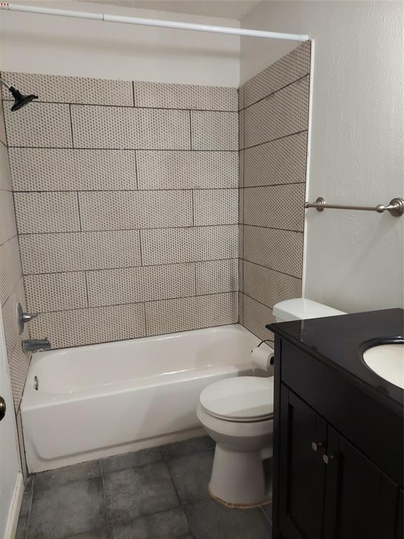 Building Photo - 12615 Brookglade Cir
