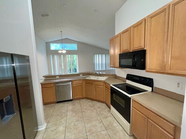 Building Photo - 4119 Coralbrooke Grove