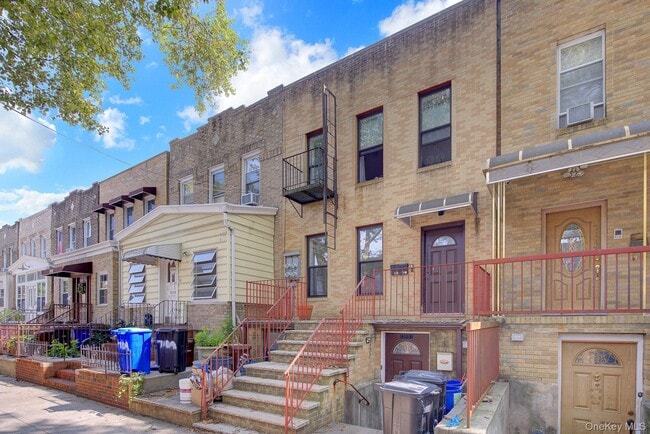 Building Photo - 71-11 68th St