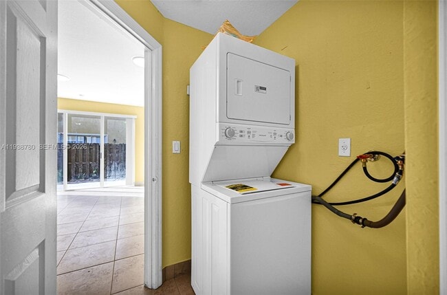 Building Photo - 11412 SW 137th Pl